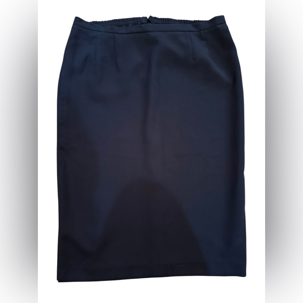 Women’s Karin Stevens Classic Navy Pencil Skirt EUC Size 18